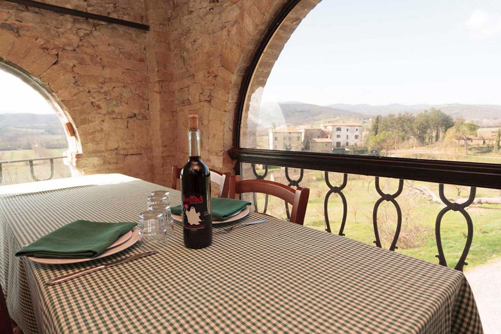 Locanda Al Castello Di Sorci アンギアーリ エクステリア 写真